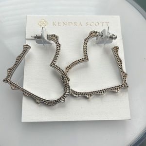 Kendra Scott heart earrings